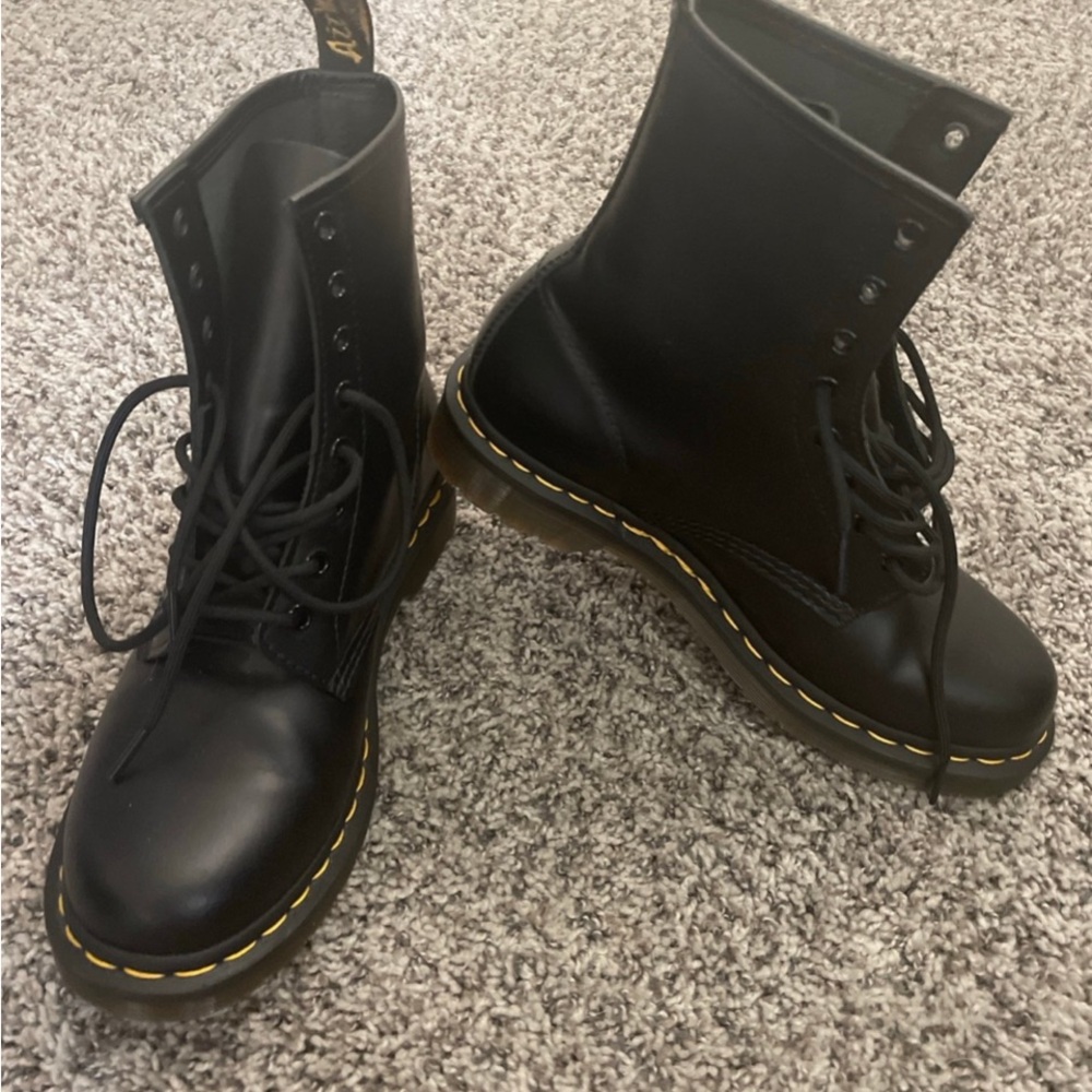 Dr martens. 8m/9l